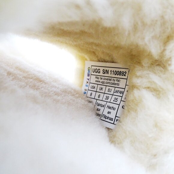 UGG AUSTRALIA Cozette Genuine Shearling Slipper in Nat Color Size 8 - Picture 6 of 9